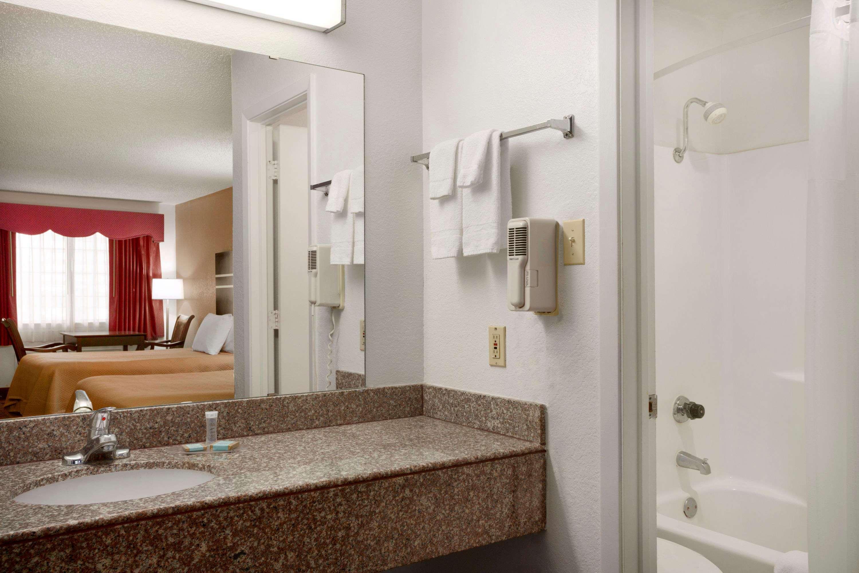 Travelodge by Wyndham Killeen/Fort Hood Eksteriør billede